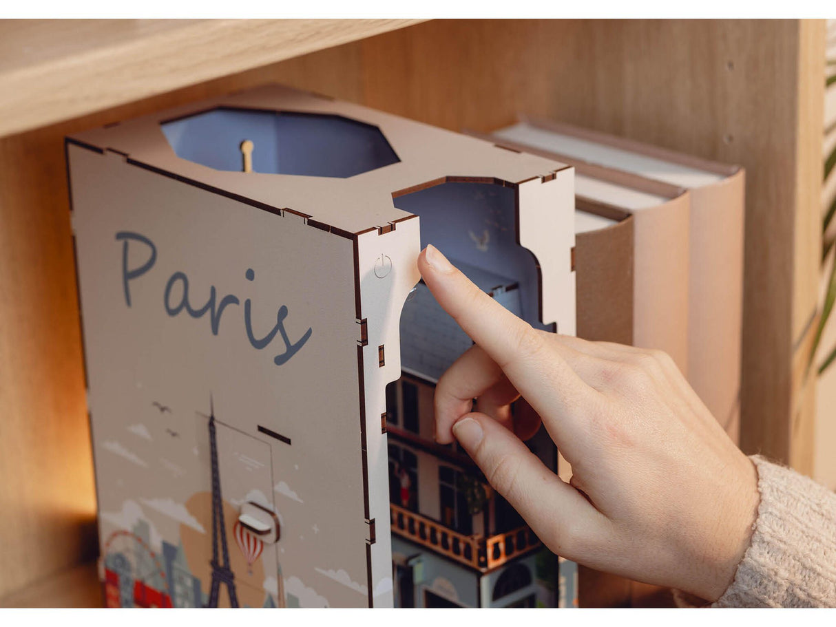 Tiny Adventures "Paris"