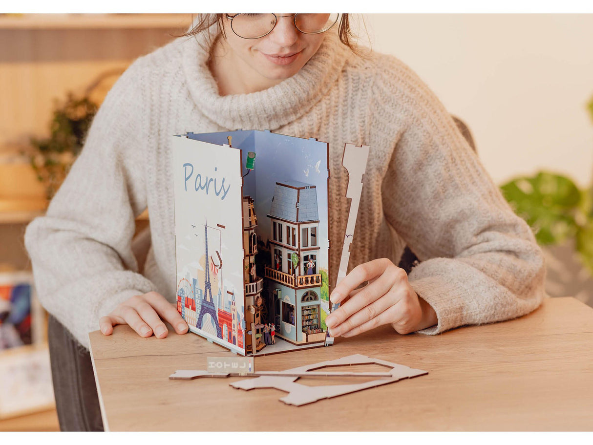 Tiny Adventures "Paris"