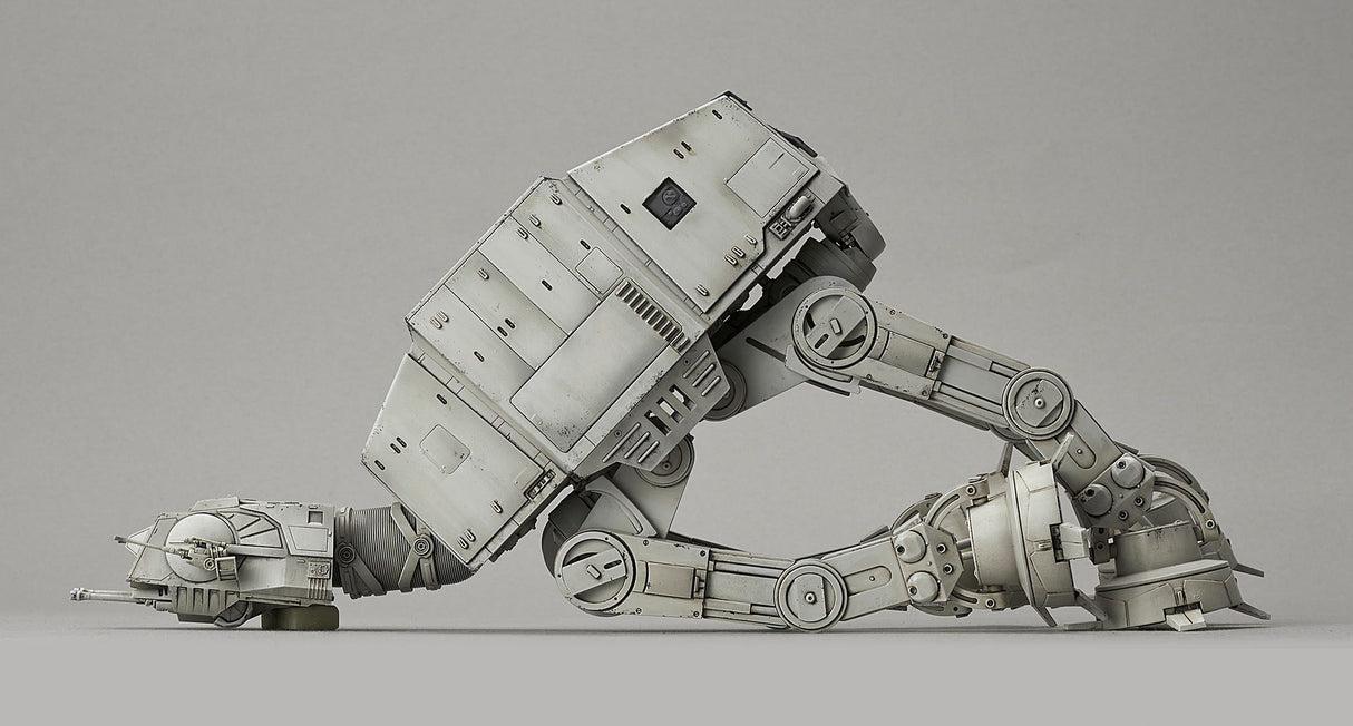 BANDAI AT-AT