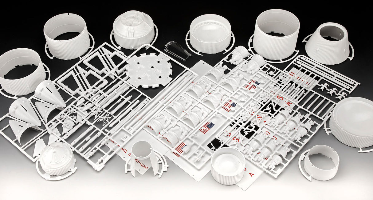 Gift Set Apollo 11 Saturn V Rocket