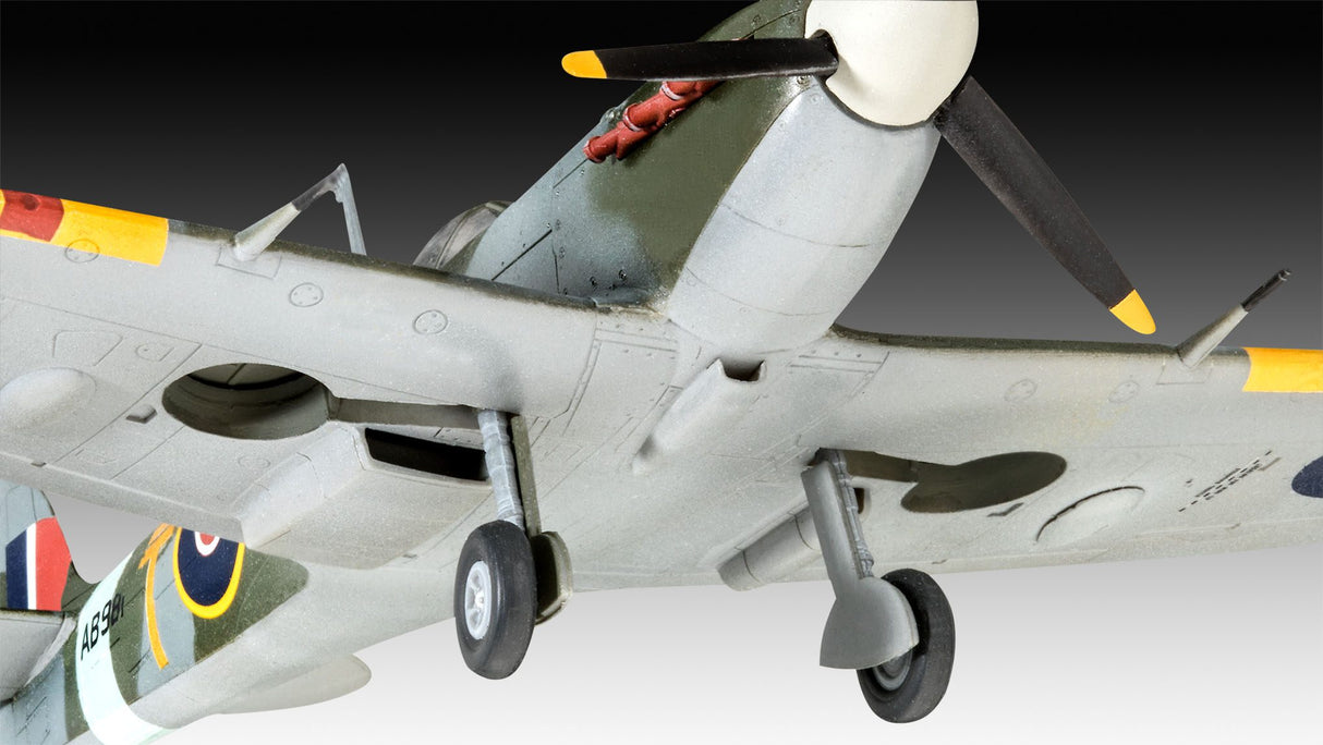 Combat Set Messerschmitt Bf109G-10 & Spitfire Mk.V