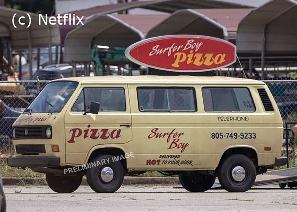 "Stranger Things" VW T3 Bus "Surfer Boy"