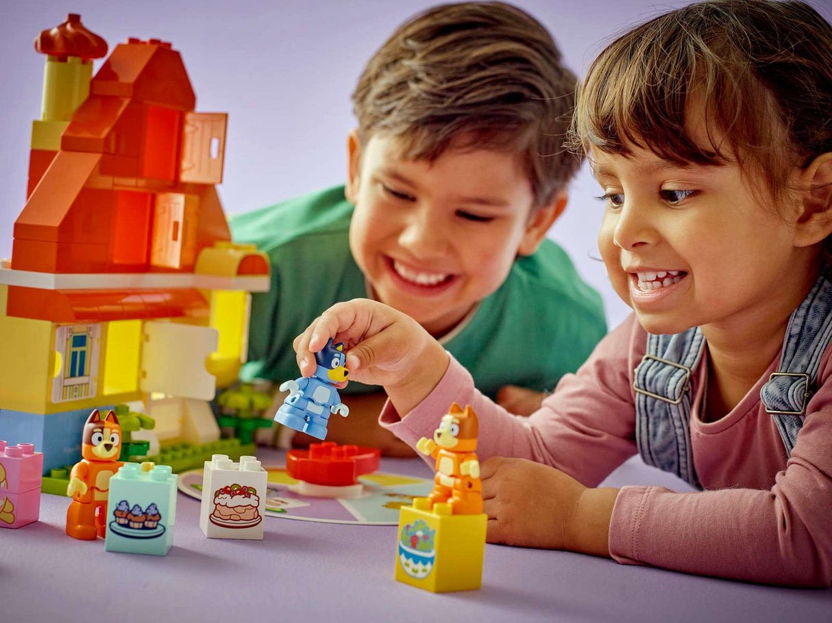 Bluey's Family House with Memory Game