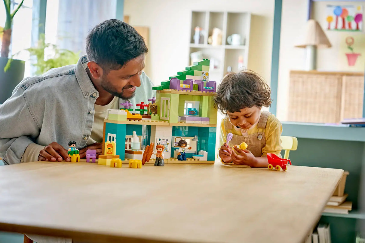 3 in 1 Modern Family House with Figures