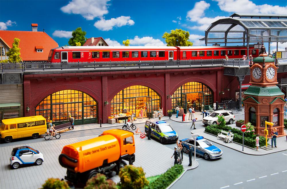 Engine shed, 2-stall