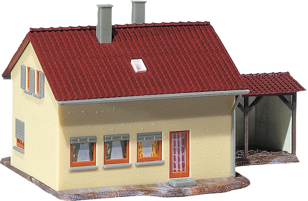 Town house with modelling shop