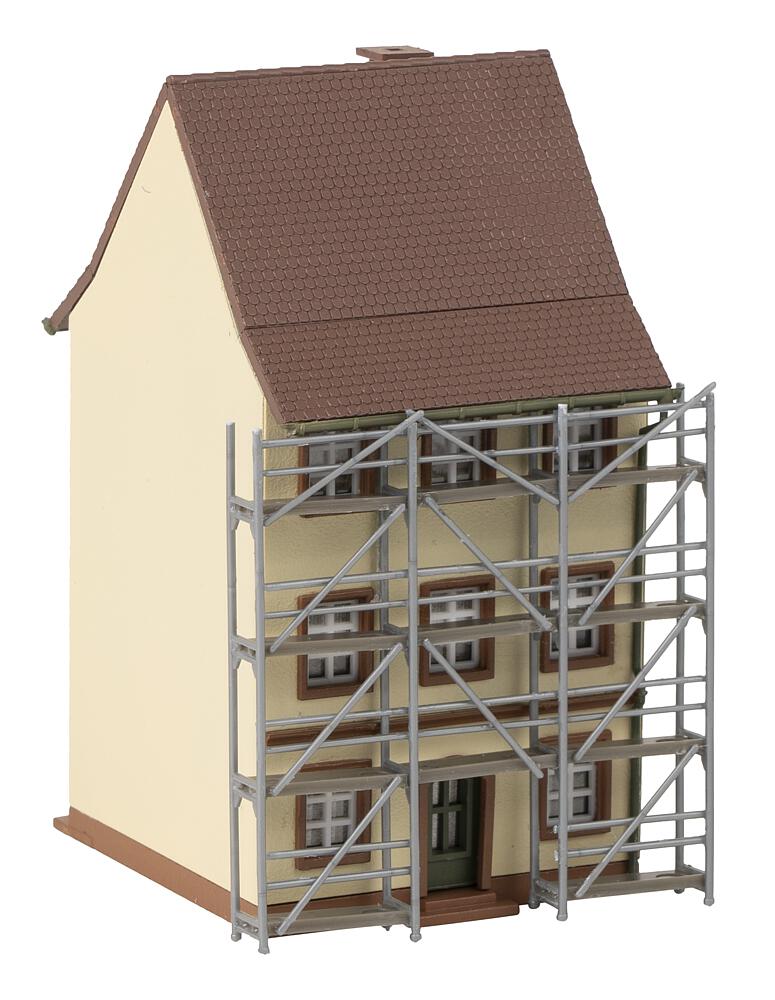 Railway shed set