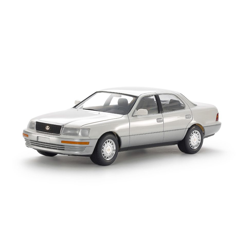 Lexus LS 400