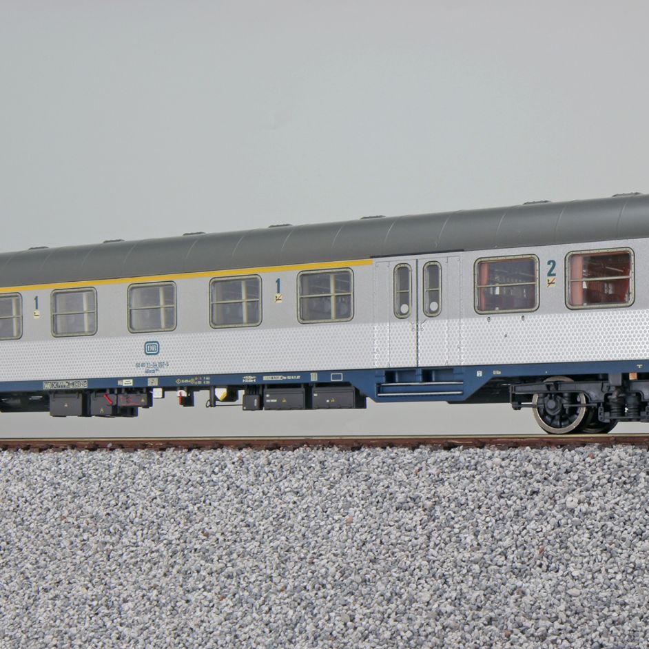 n-wagon, ABnrzb 704, 31-34 057-5