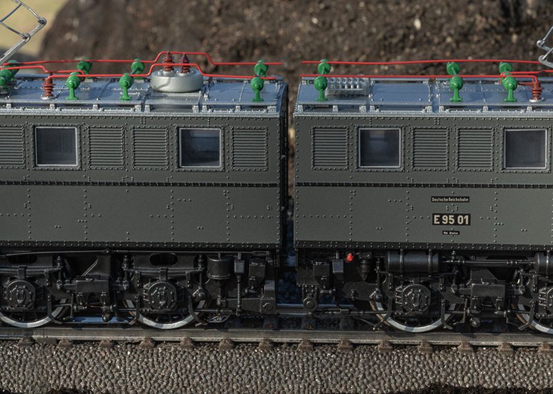 Class V 60 Diesel Locomotive
