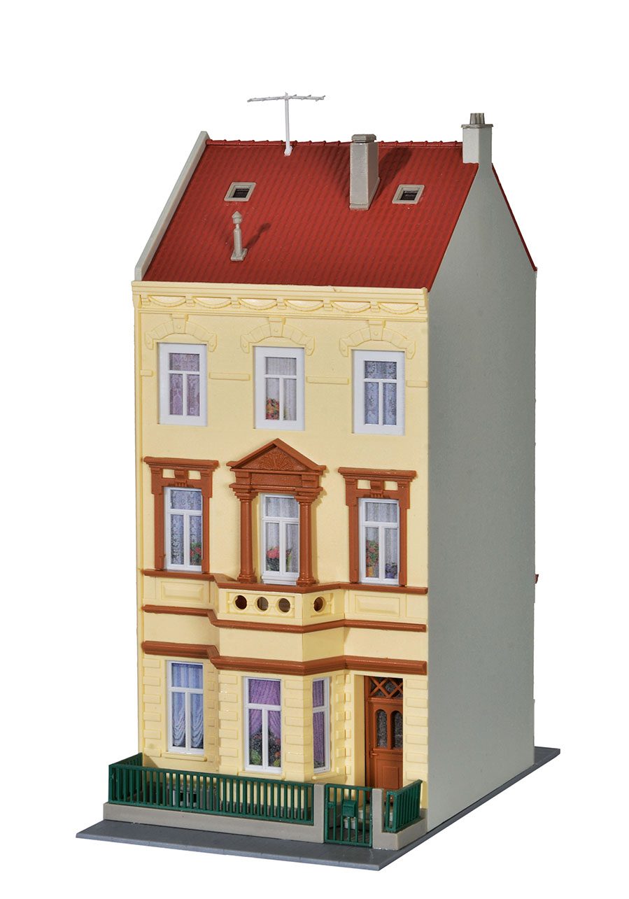 Middle-Class House at the Park Bonn