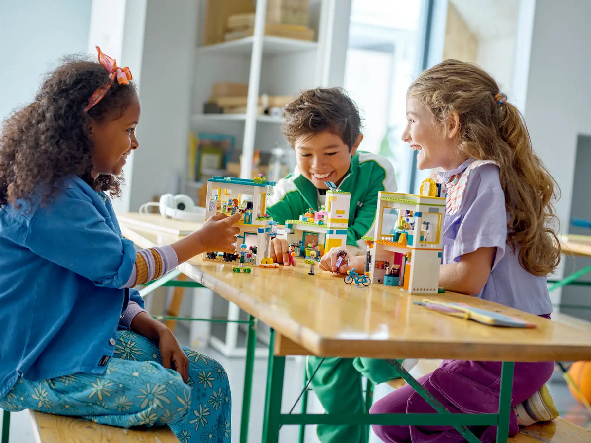 Heartlake International School