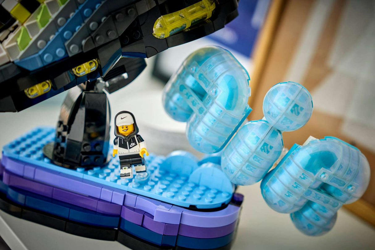Nike Air Max 95 x LEGO® Set