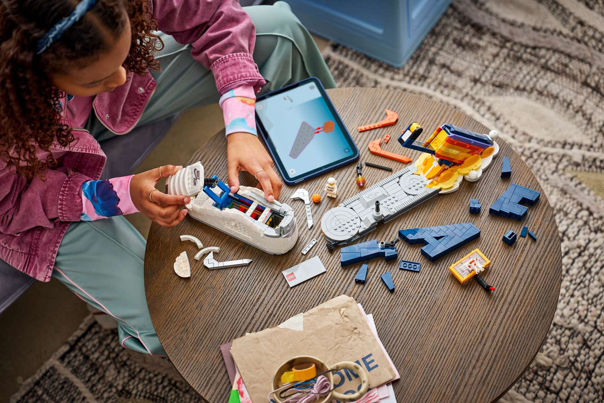 Nike Air Force 1 x LEGO® Set