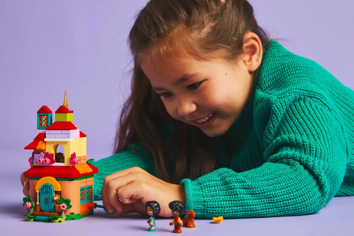 Encanto Mini House