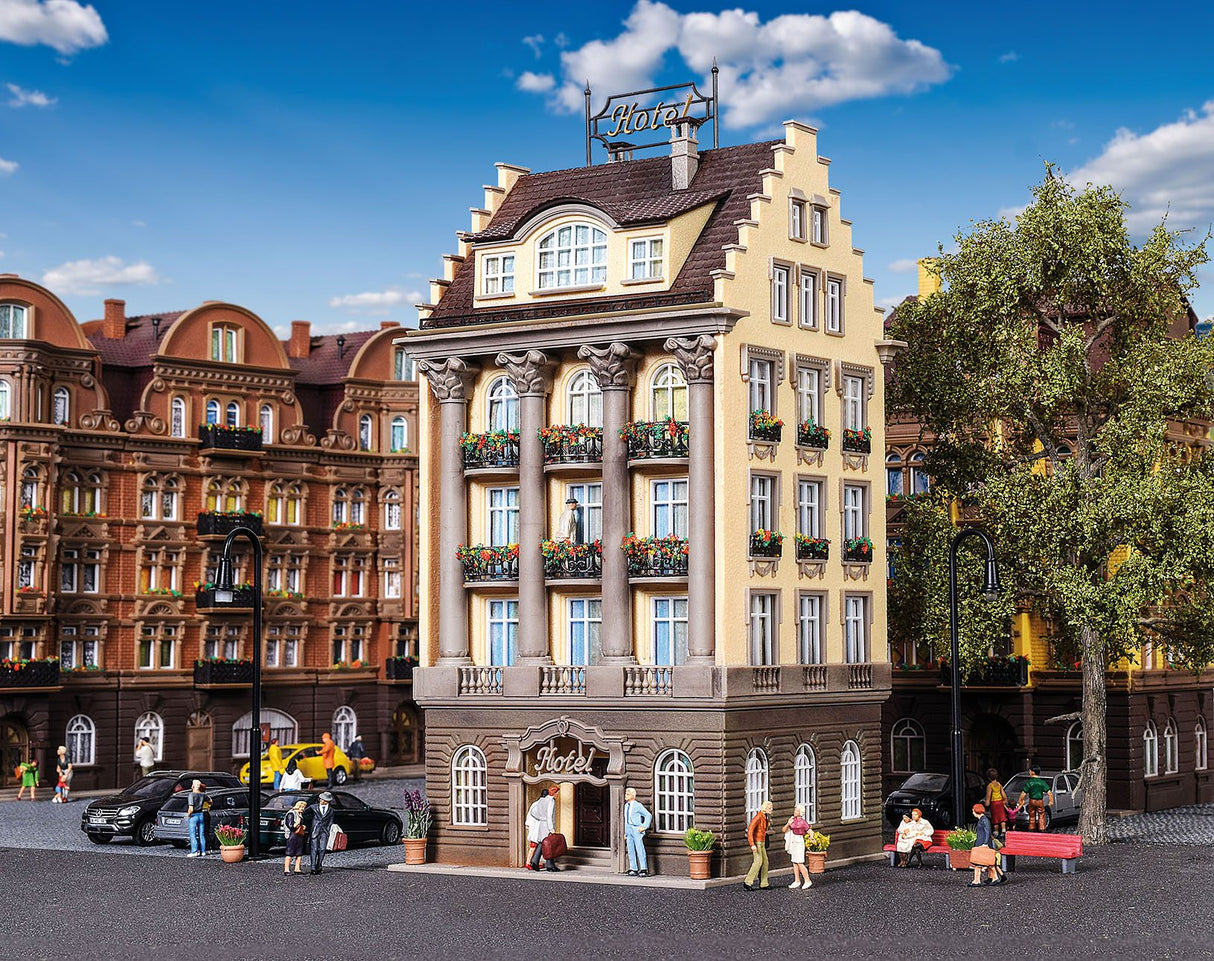 Romantic Hotel
