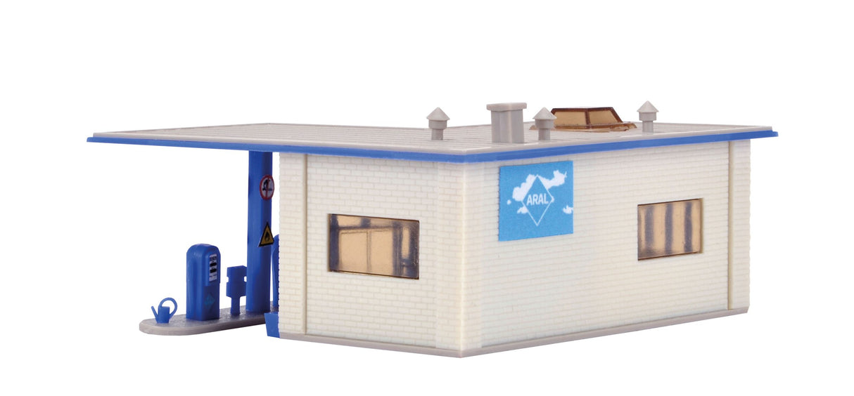 Aral Petrol Station