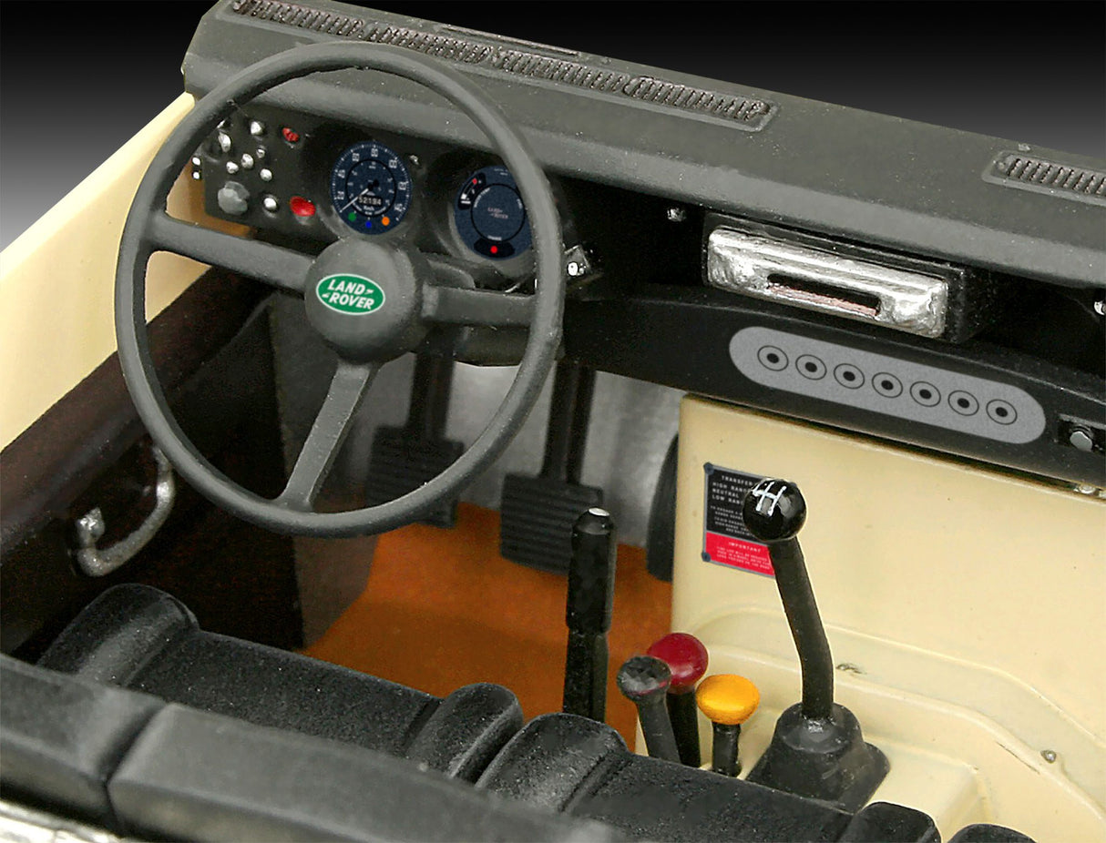 Model Set Land Rover Series III LWB (commercial)
