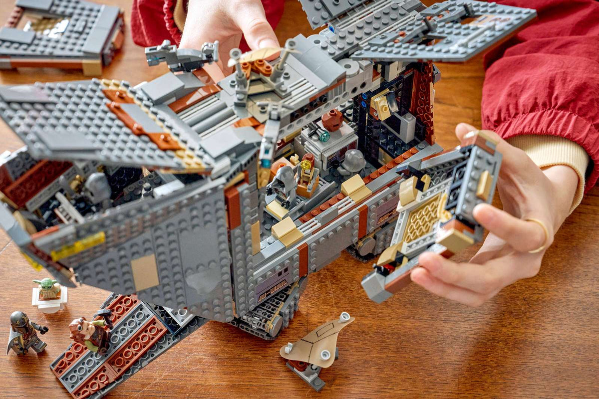 Offworld Sandcrawler™ and Mudhorn