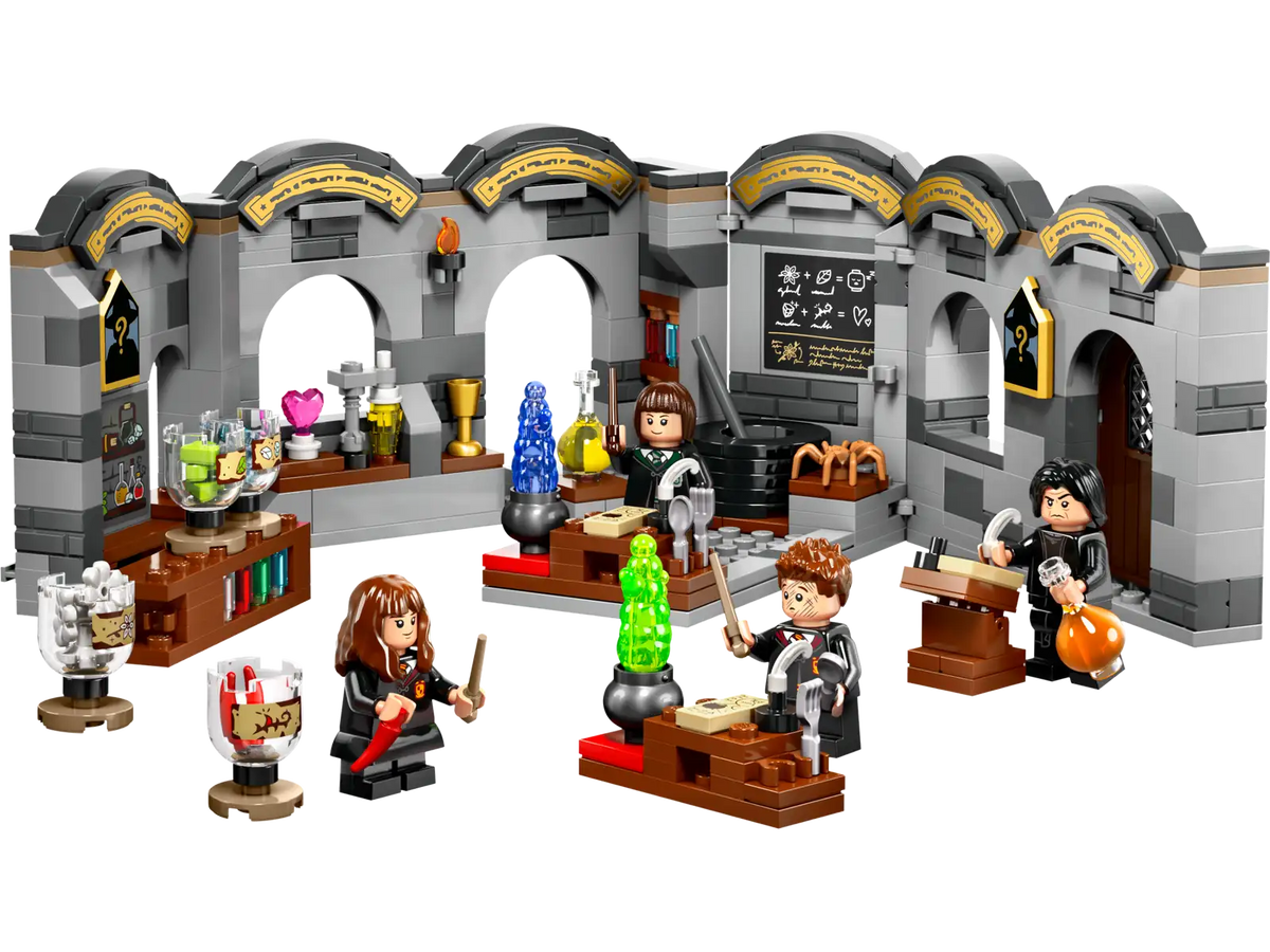 Hogwarts™ Castle: Potions Class
