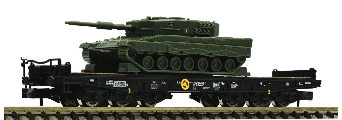 Heavy goods wagon type Samms, DB, with Leopard 2