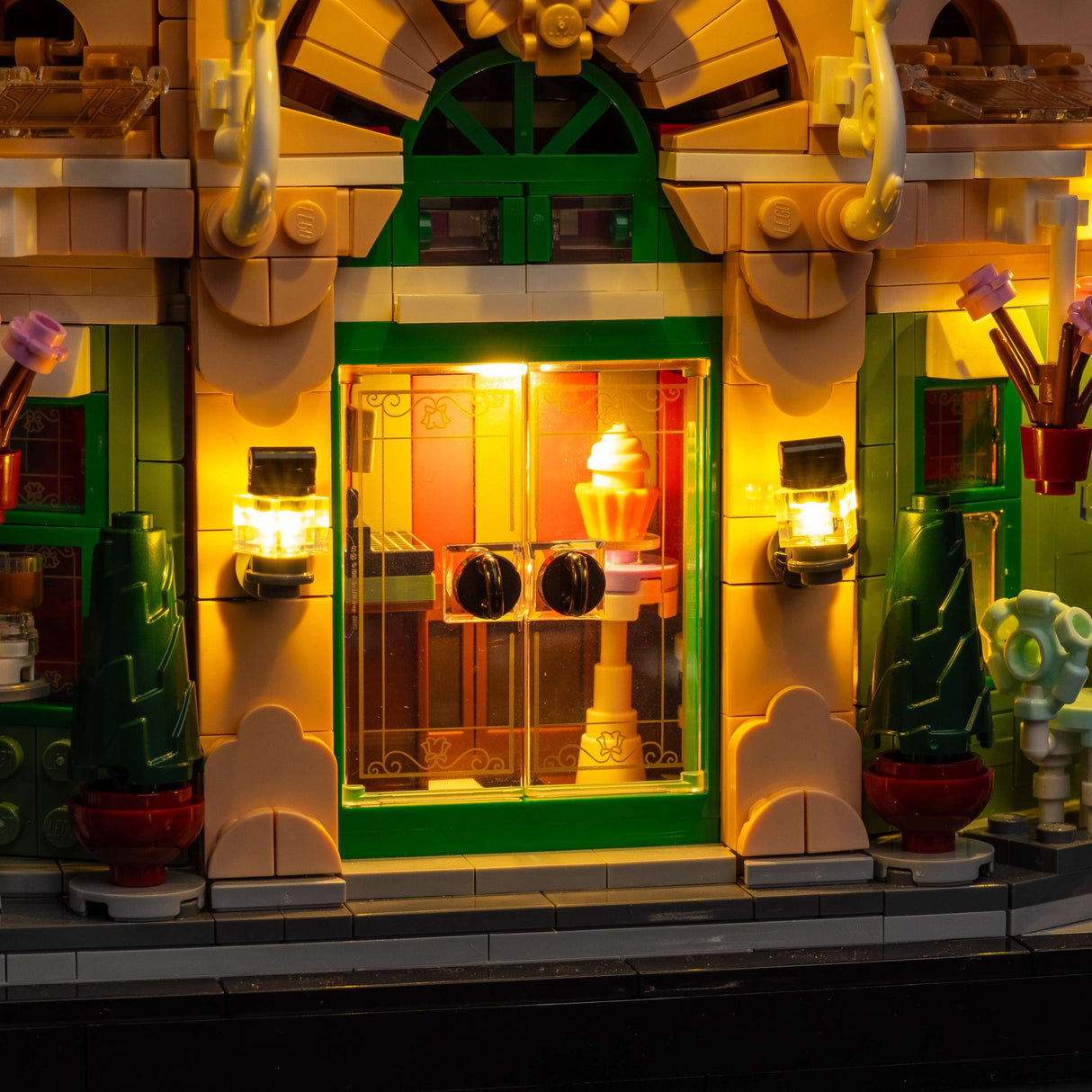 Light My Bricks (LMB) 2.0 Light Kit for LEGO® #10362 French Cafe