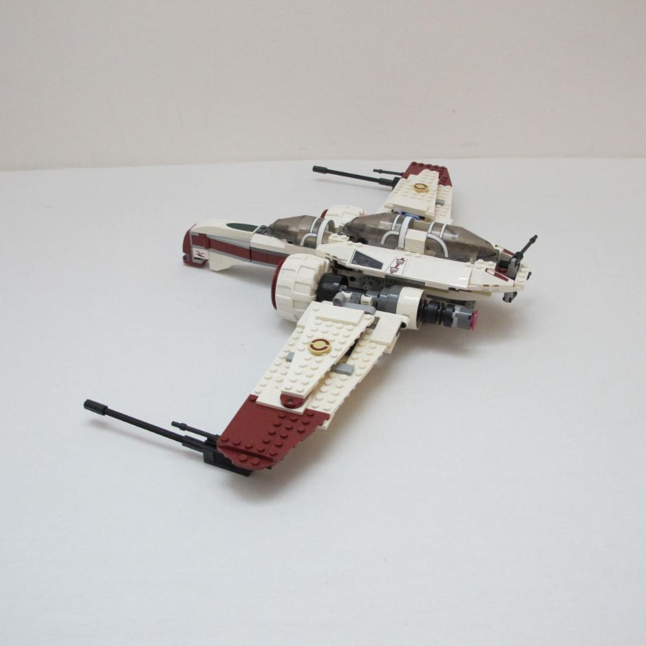ARC-170 Starfighter. Complete with instructions and box