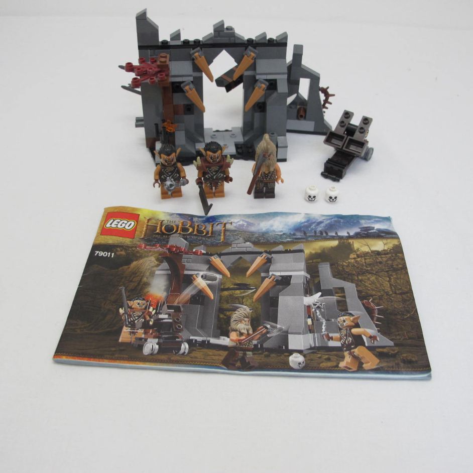 Dol Guldur Ambush. Complete with instructions, no box