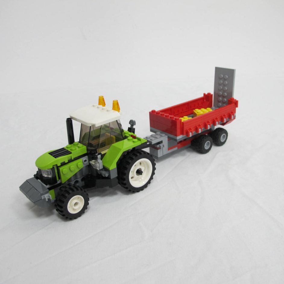 Pig Farm & Tractor. Complete with instructions, no box