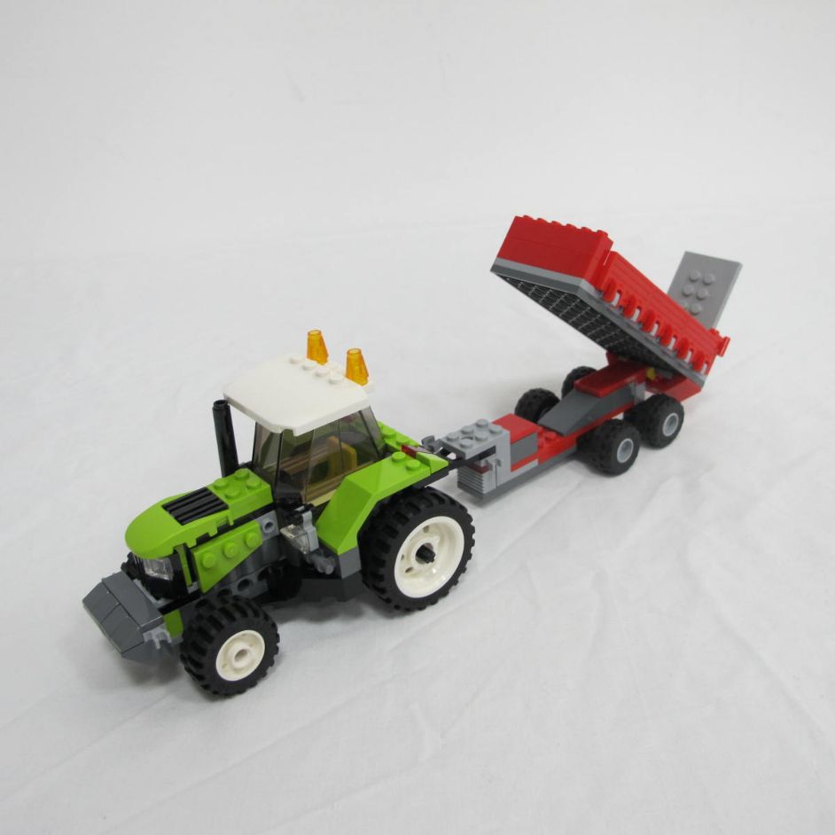 Pig Farm & Tractor. Complete with instructions, no box