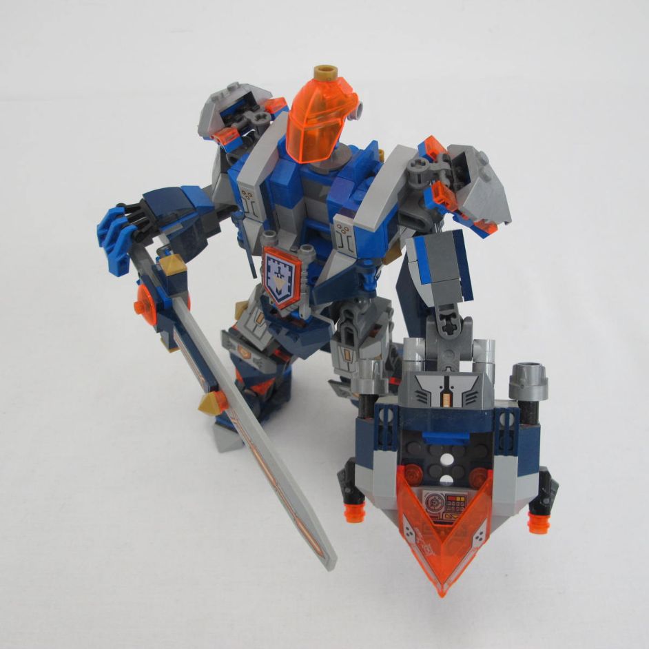 The King's Mech. Complete with instructions, no box