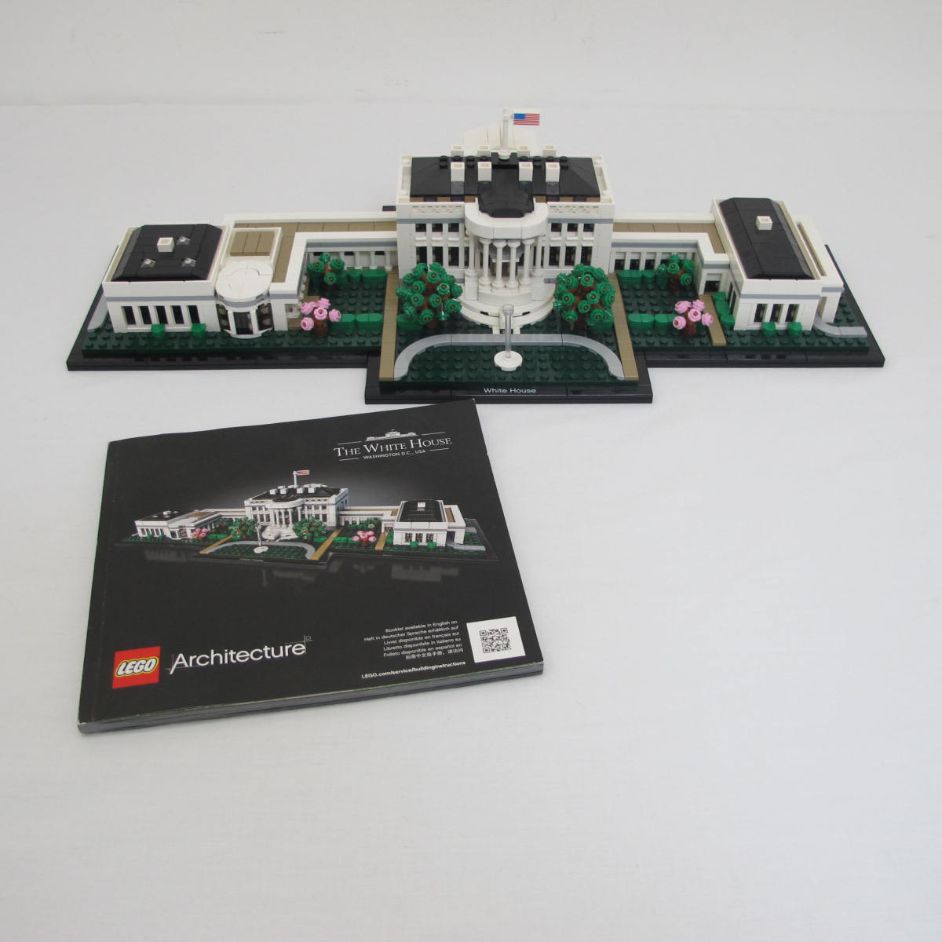 The White House. Complete with instructions, no box