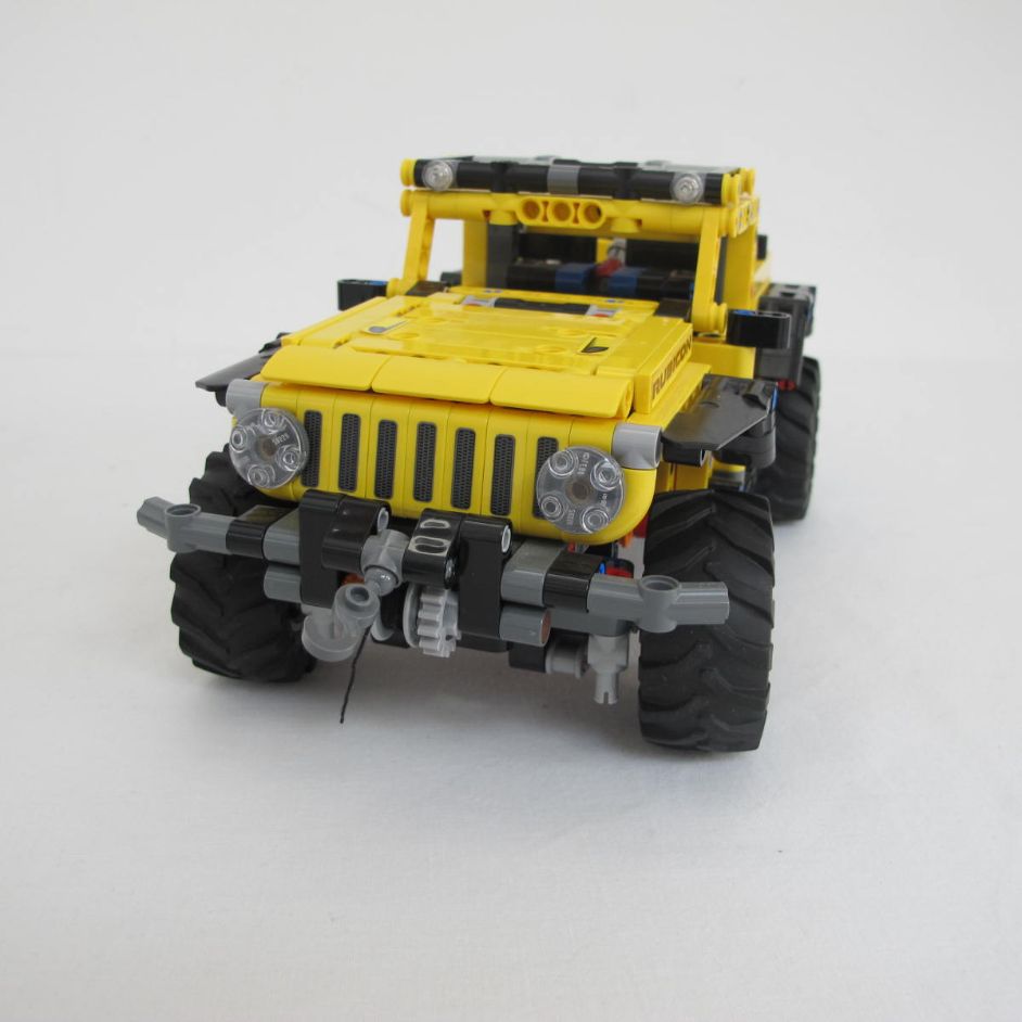 Jeep Wrangler. Complete with instructions, no box