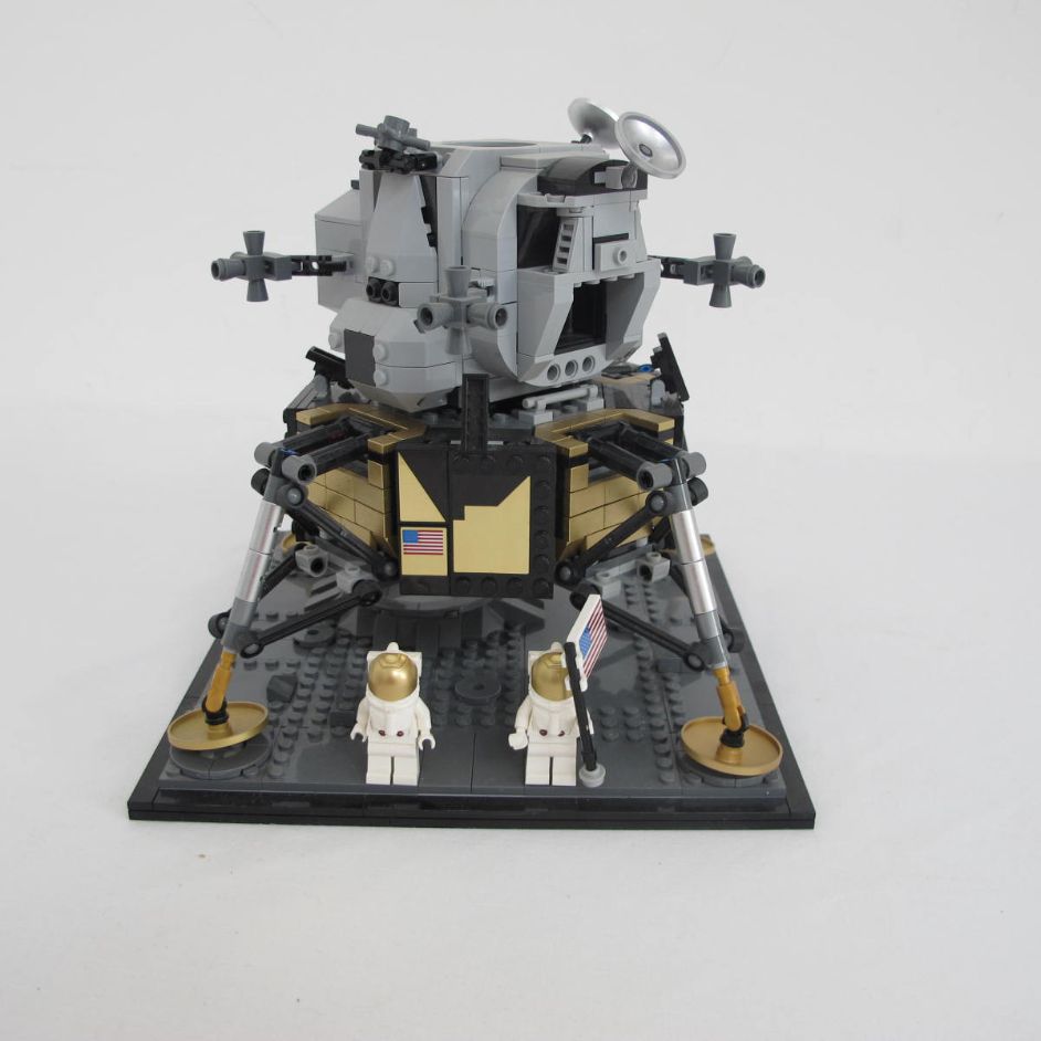 NASA Apollo 11 Lunar Lander. Complete with instructions, no box