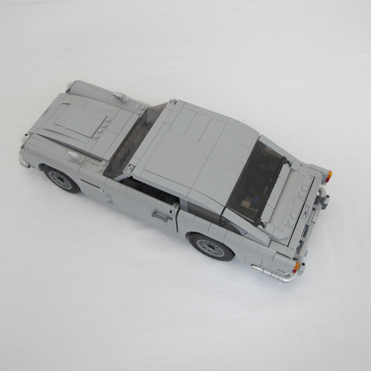 James Bond Aston Martin DB5. Complete with instructions, no box