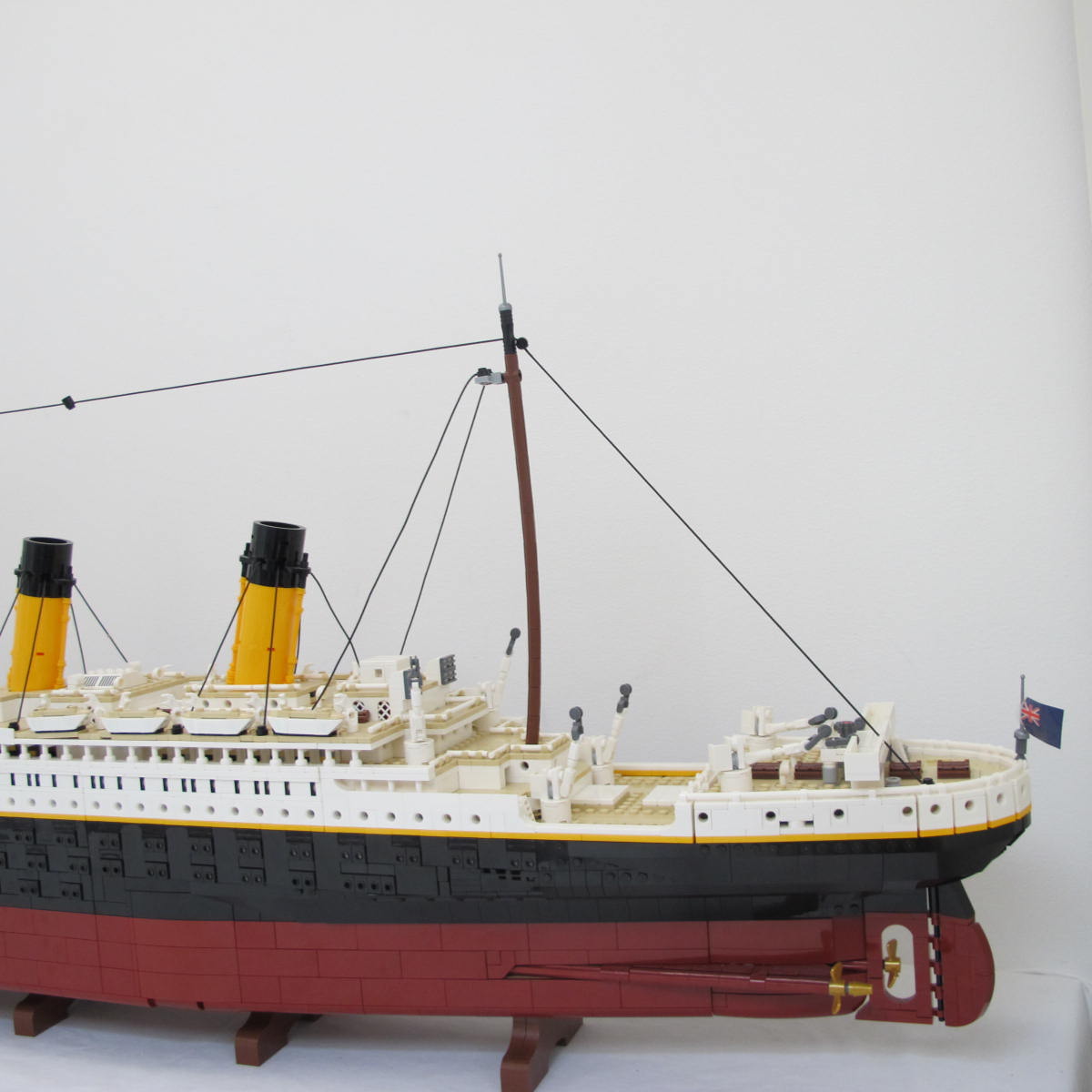 Titanic. Complete with instructions and box