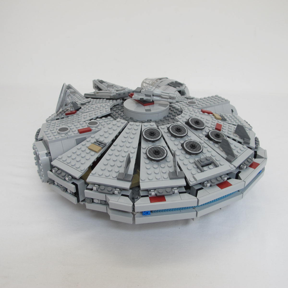 Millennium Falcon. Complete with instructions and box