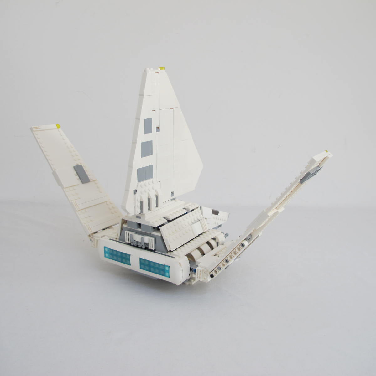 Imperial Shuttle Tydirium. Complete with instructions and box