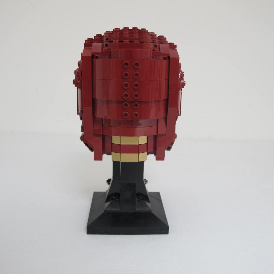 Iron Man. Complete with instructions, no box