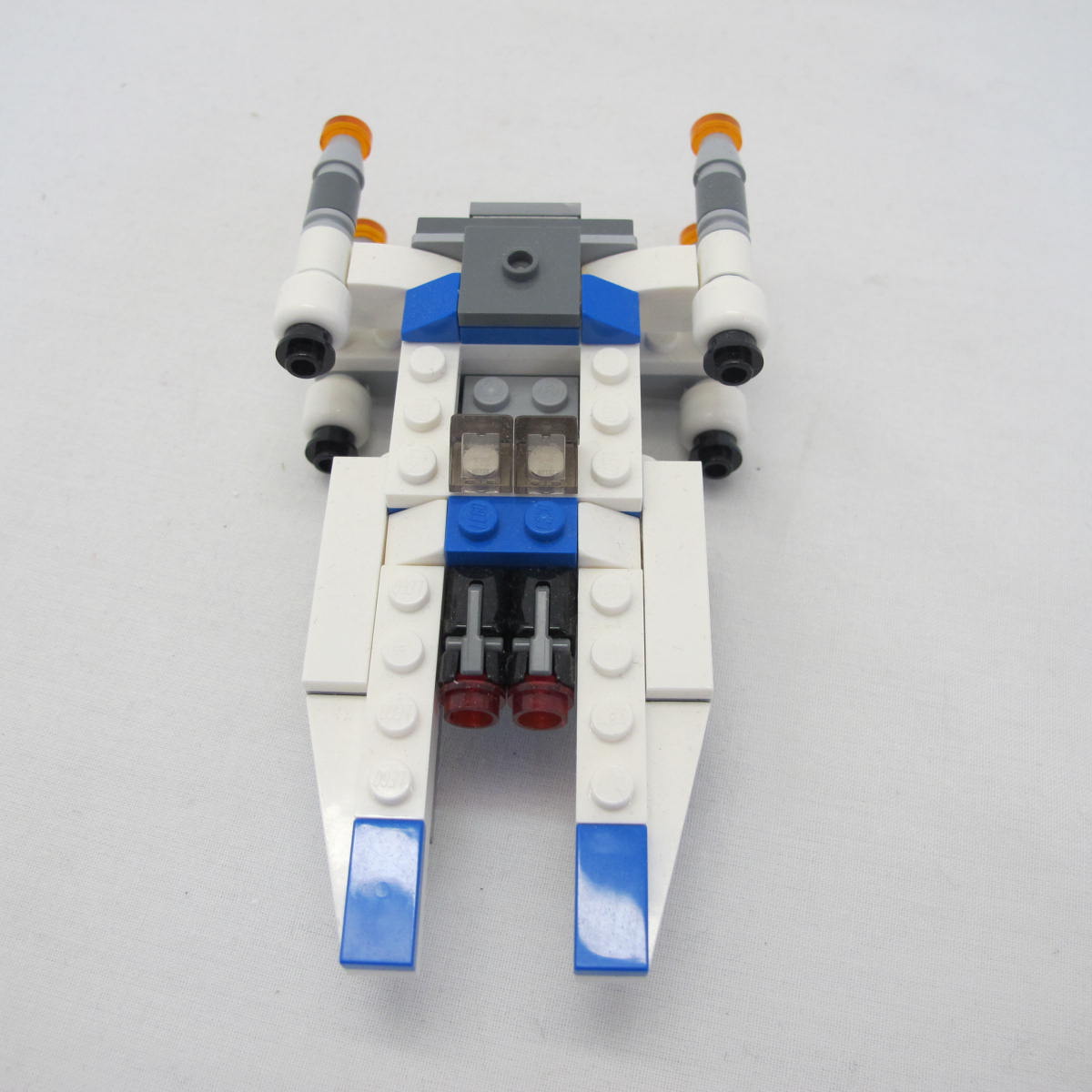 U-Wing Microfighter. Incomplete without box and instructions