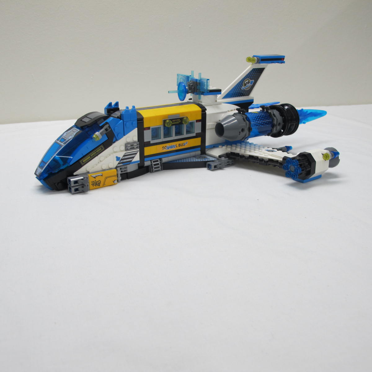Mr. Oz's Spacebus. Incomplete with instructions, no box