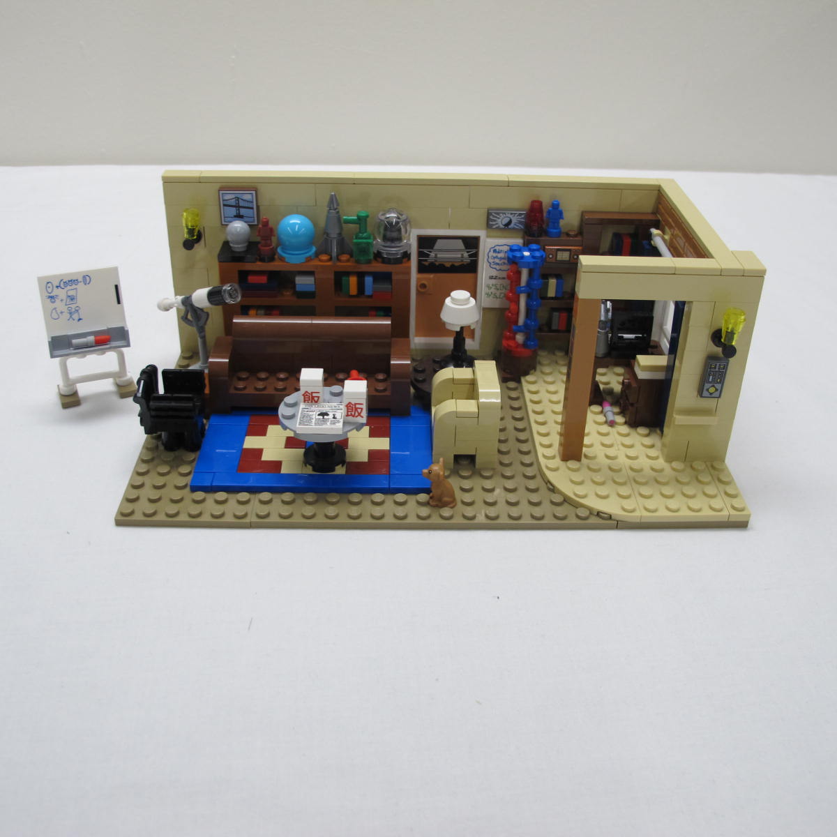 The Big Bang Theory. Incomplete with instructions, no box