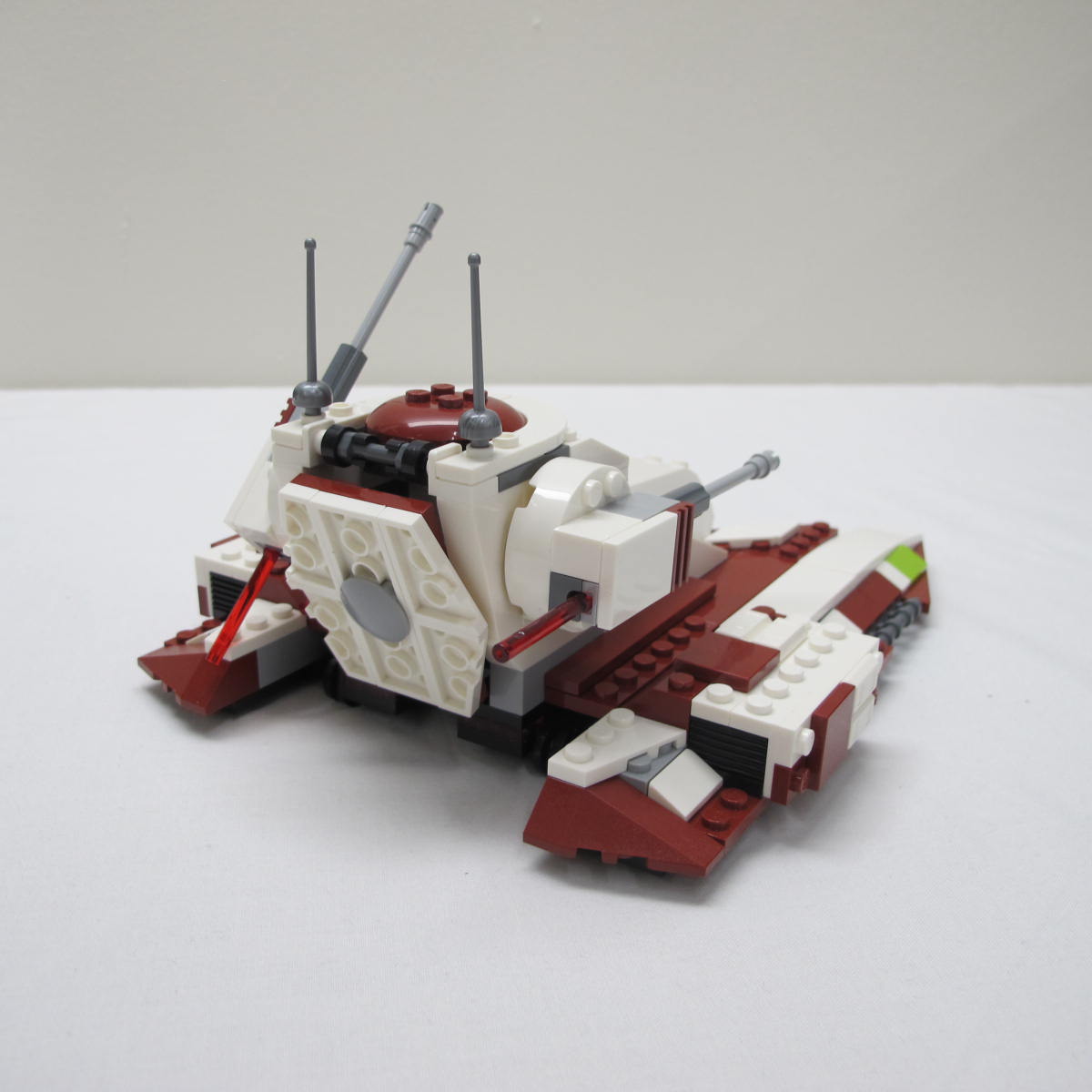 Republic Fighter Tank. Complete with instructions, no box