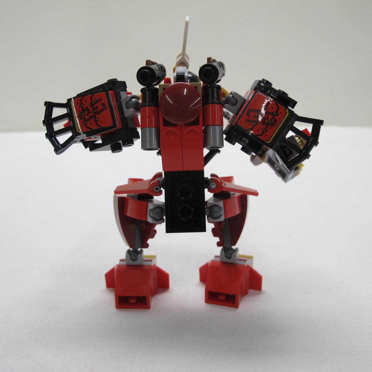 The Samurai Mech. Complete without instructions and box