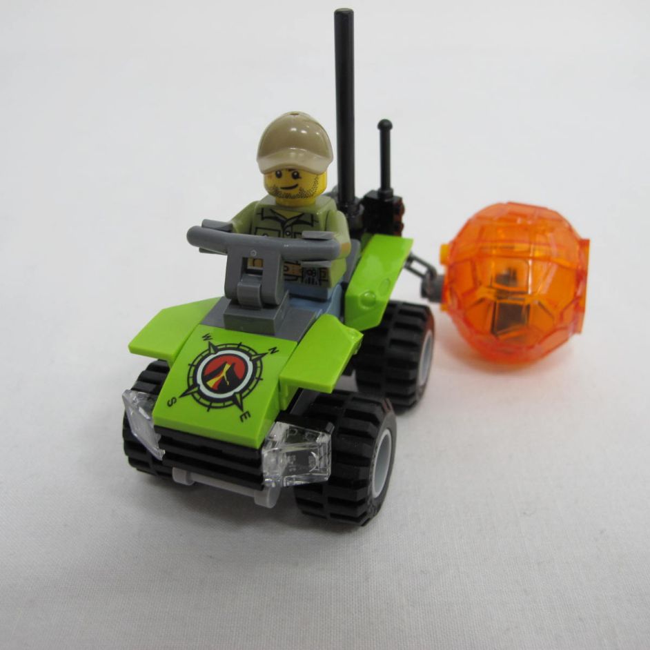 Volcano Starter Set. Complete with instructions, no box