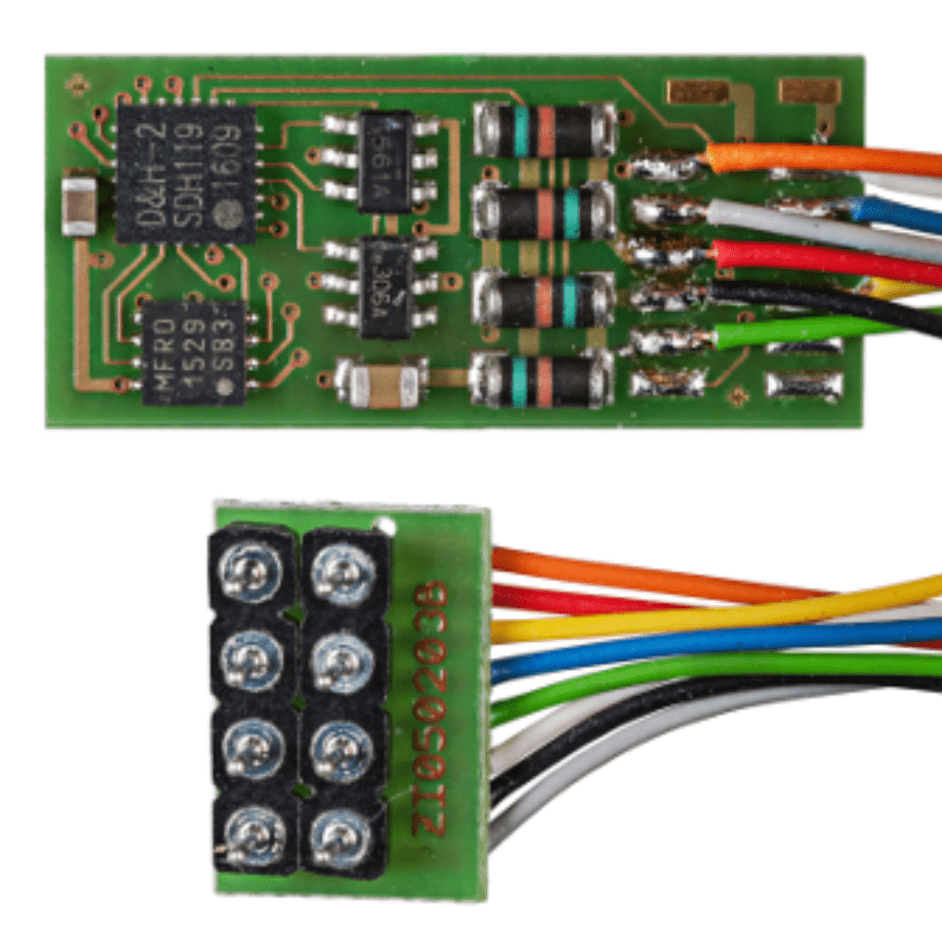 Vehicle decoder PD12A for DCC, with 9 connecting wires