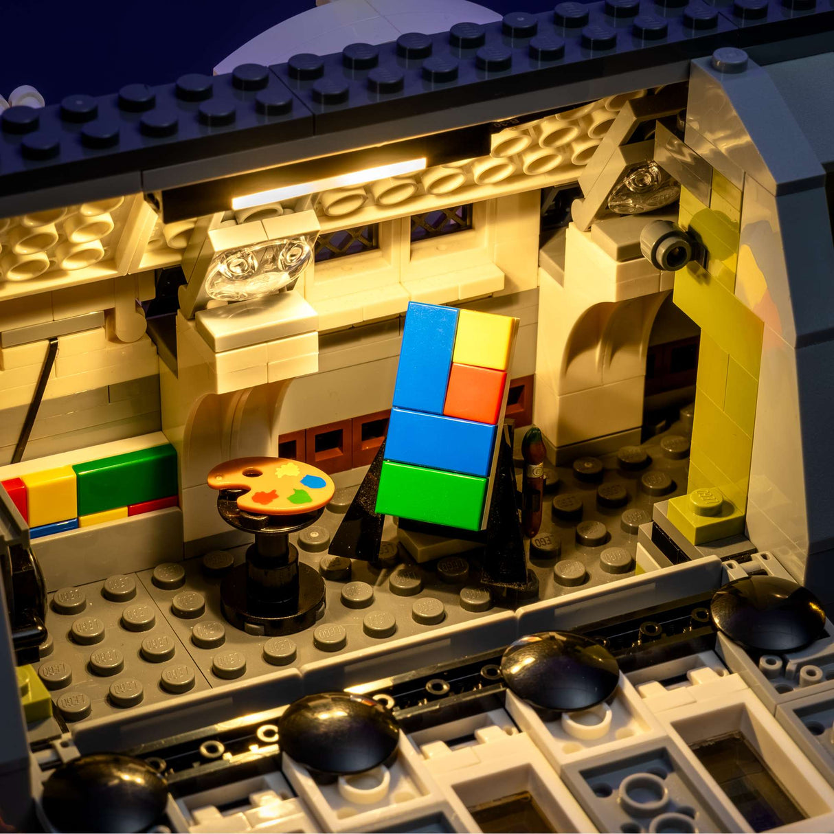 Light My Bricks (LMB) 2.0 Light Kit for LEGO #10243 Parisian Restaurant