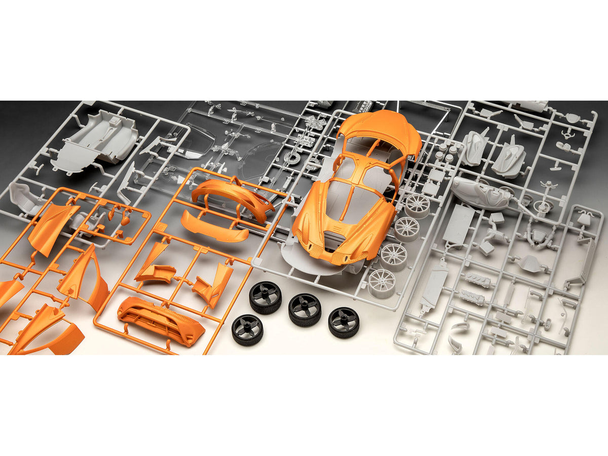 Model Set McLaren 750S