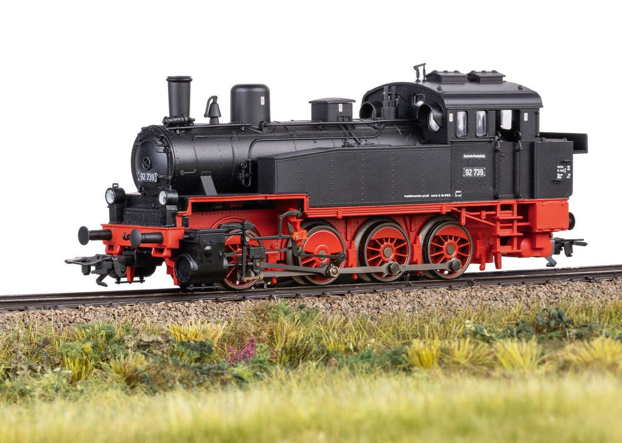 Class 18.3 Steam Locomotive