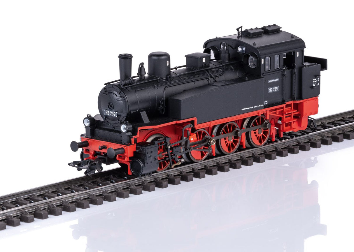 Class 18.3 Steam Locomotive